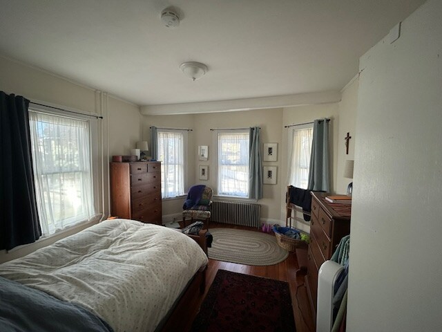 Foto del edificio - 129 Durnell Ave