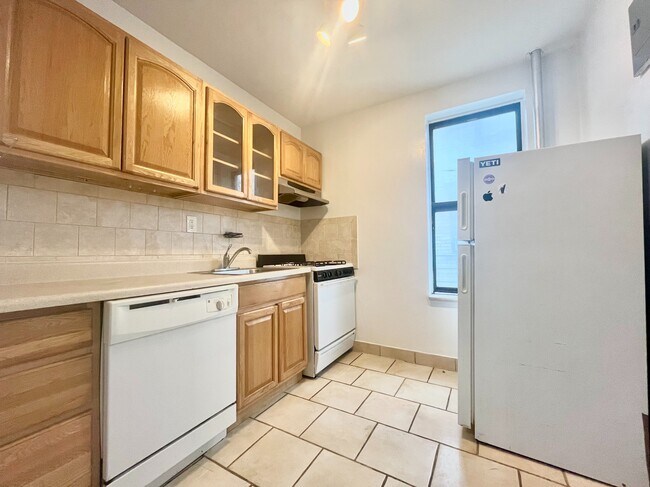 Foto del edificio - 610 W 150th St