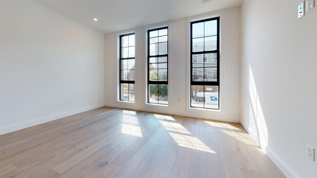 Foto del edificio - 580 Palisade Ave