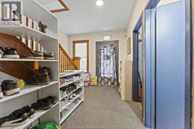 Photo du bâtiment - 3060 Sandwich St.