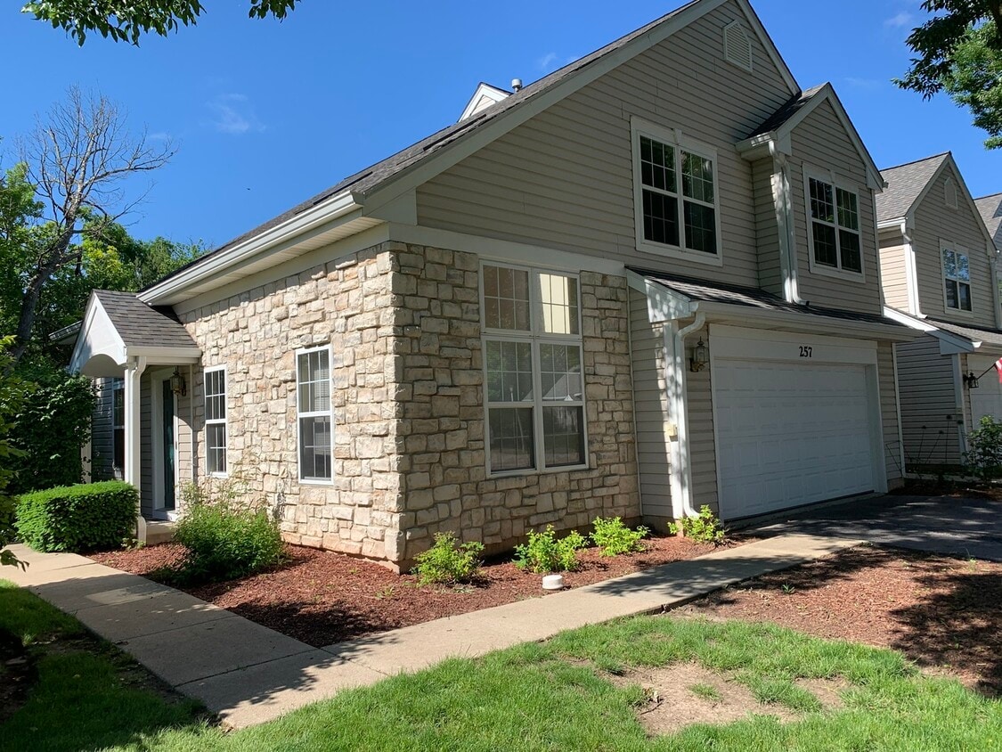 Foto principal - 257 Rainier Way