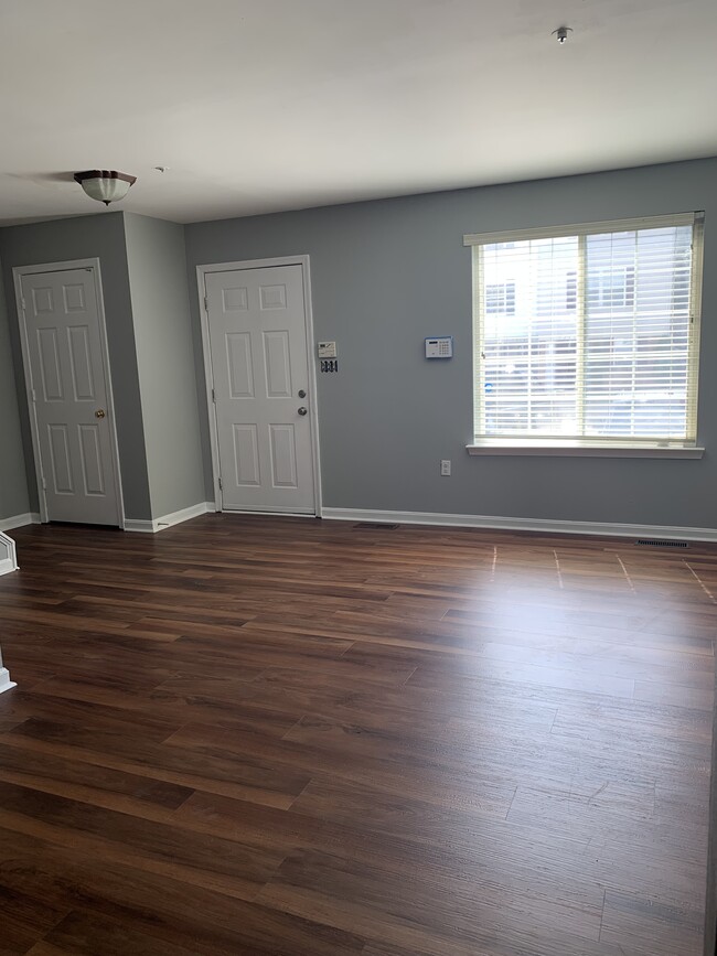 Entry and Living Room - 1317 Gabes Pl