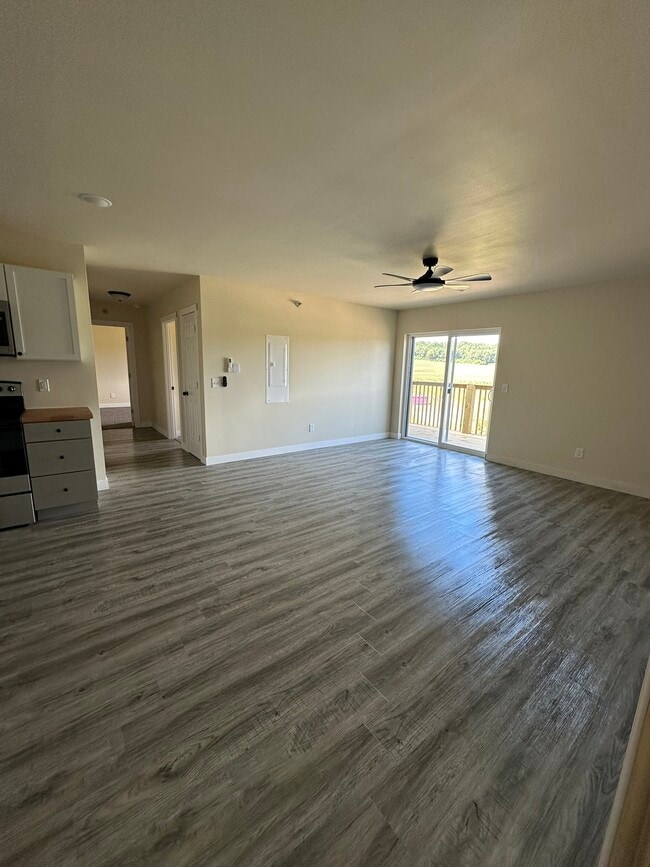 Building Photo - Valley View Estates C