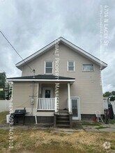 Building Photo - 4704 N Lacey St
