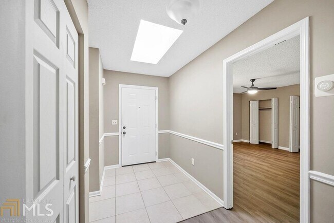 Foto del edificio - 282 Heathersett Dr SW