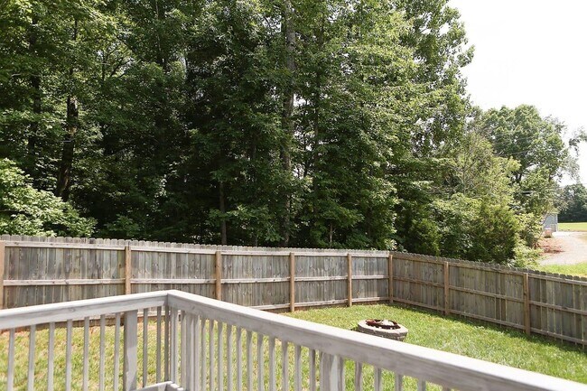 Foto del edificio - 1101 Meachem Dr