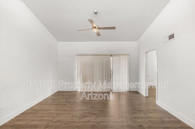 Building Photo - 6480 N 82nd St