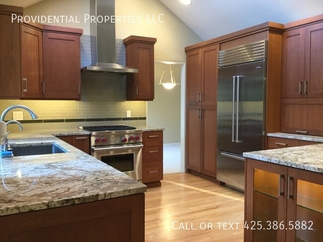 Photo - 14207 SE 45th Pl House