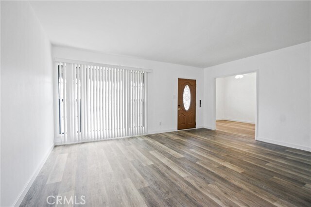 Foto del edificio - 2350 Pepperwood Ave
