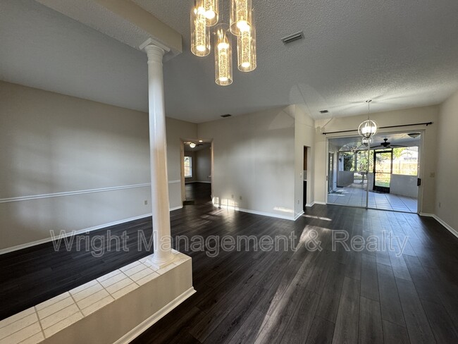 Building Photo - 3966 Eagle Cove E Dr
