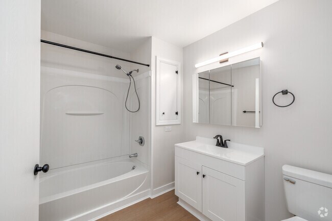 Interior Photo - Meadowbrook Estates