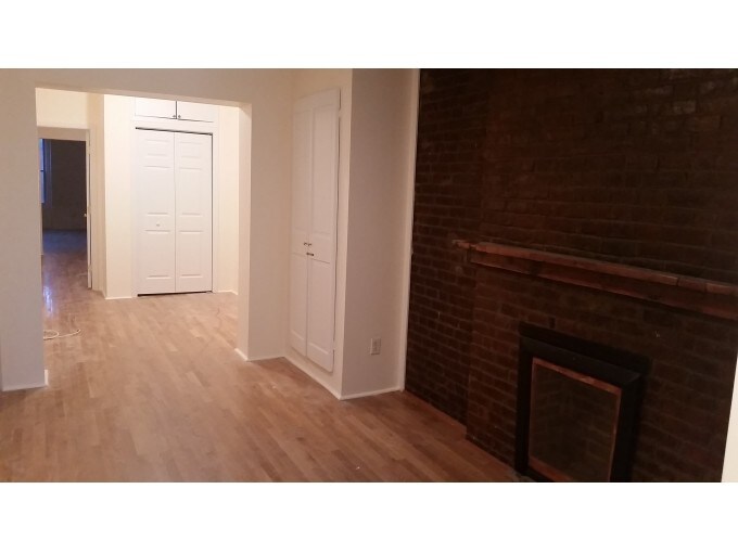 Primary Photo - 181 Court St