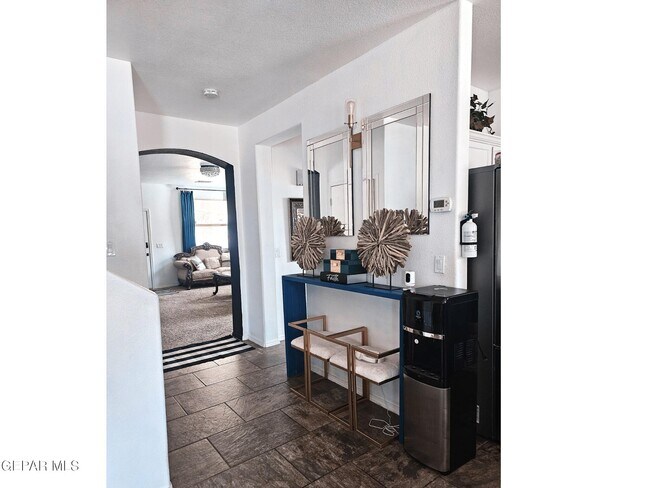 Building Photo - 14446 Jasmin Maribel Dr