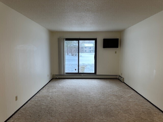Building Photo - 8381 Marigold St