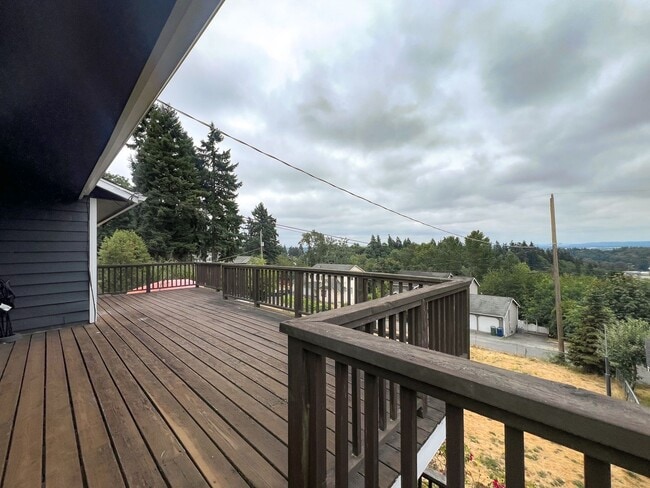 Foto del edificio - 3bd/1ba Seattle Duplex
