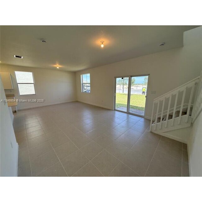 Foto del edificio - 2539 SE 26th Rd