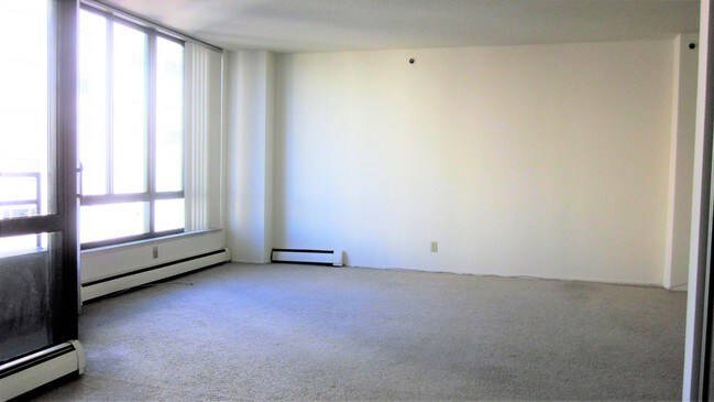 Foto del edificio - 900 Bush St