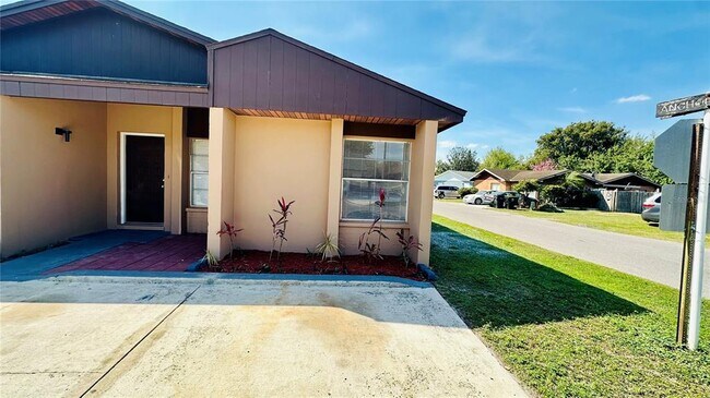 Building Photo - 1001 Buccaneer Dr
