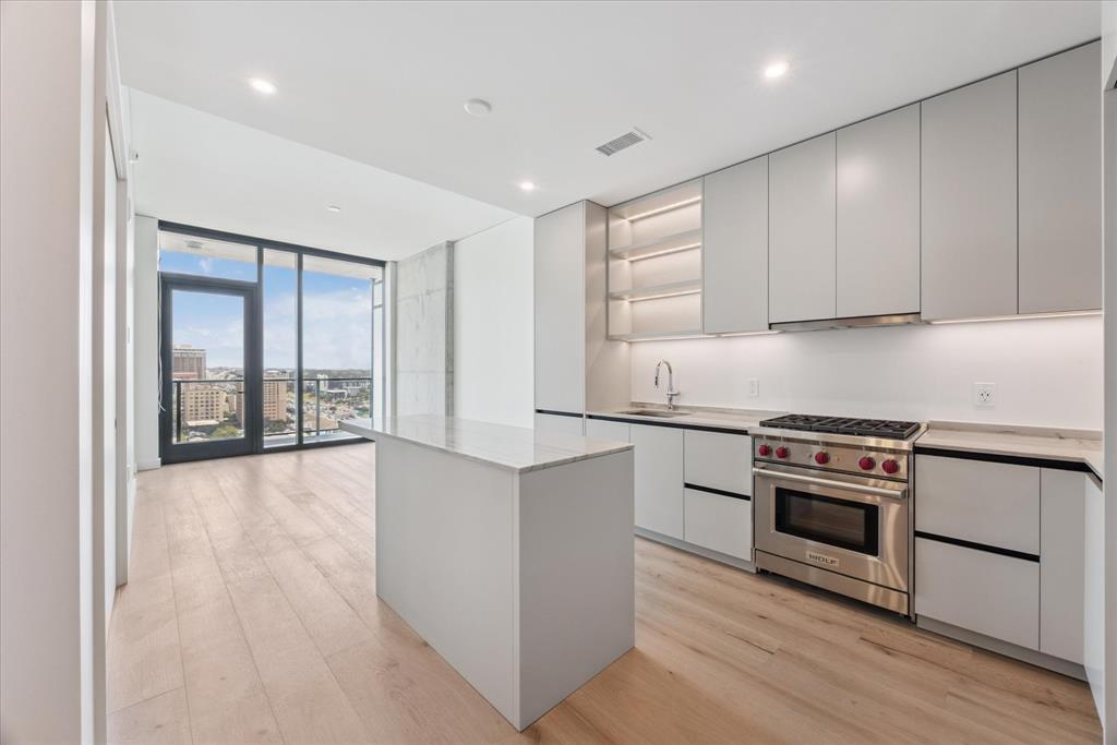 Foto principal - 610 Davis St