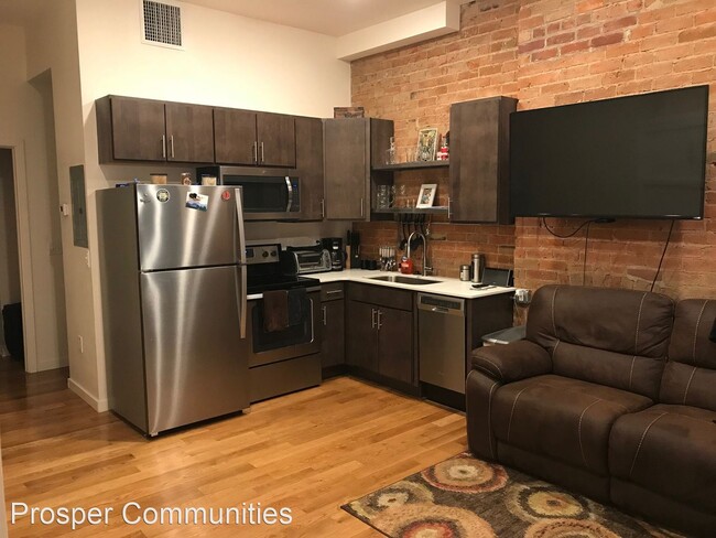 Building Photo - 1 br, 1 bath House - 26 East 14th Street S...