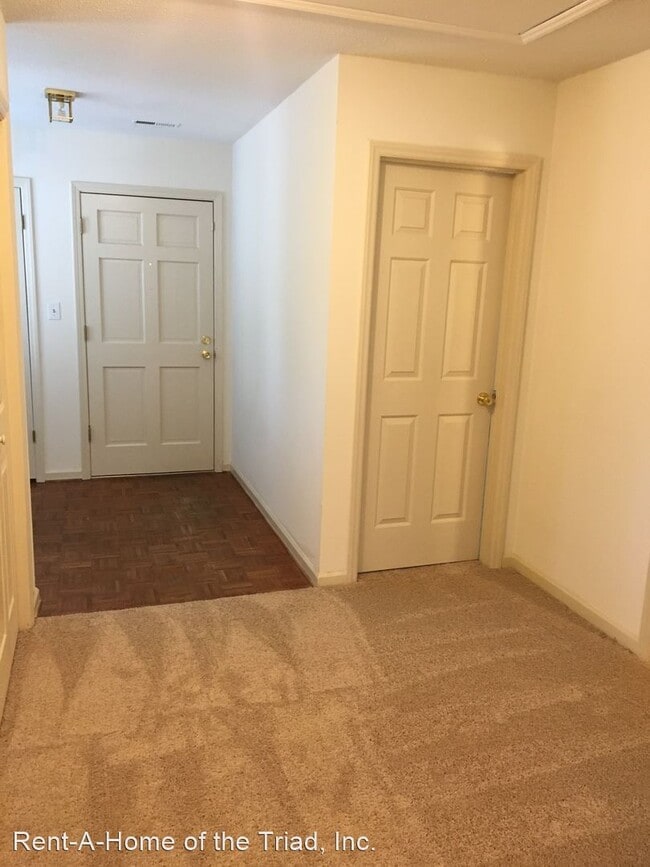 Building Photo - 2 br, 1 bath House - 610 #2 Pisgah Church