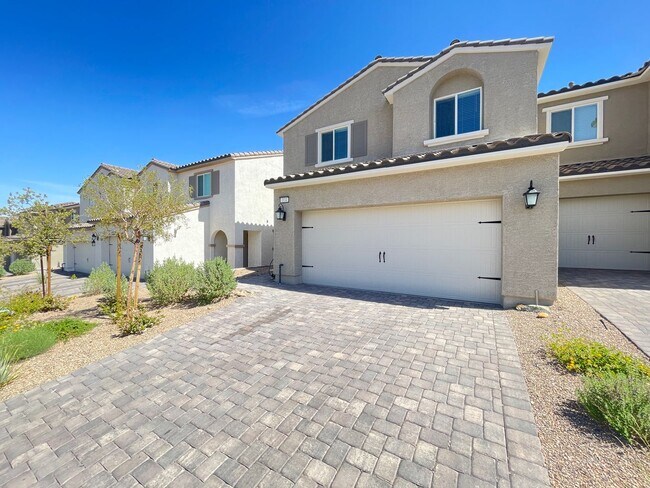 Foto del edificio - Beautiful Gated Henderson Home | 3 Bed/ 2.5 Bath- AVAILABLE 3/31/26