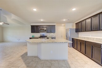 Building Photo - 23614 Eldarica Pine Ct