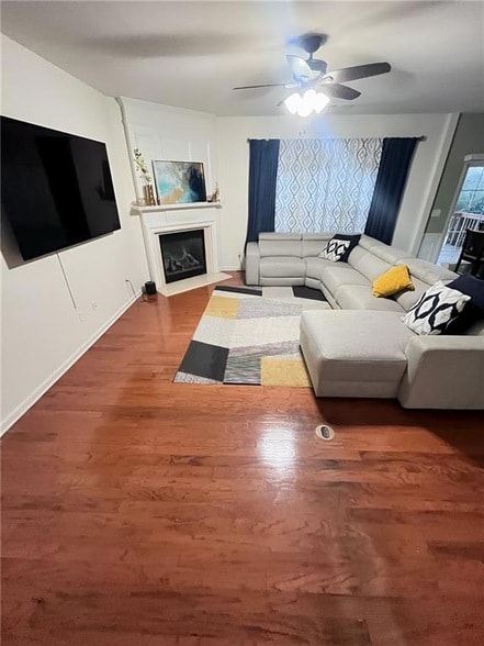 Photo - 160 Finchley Dr Townhome