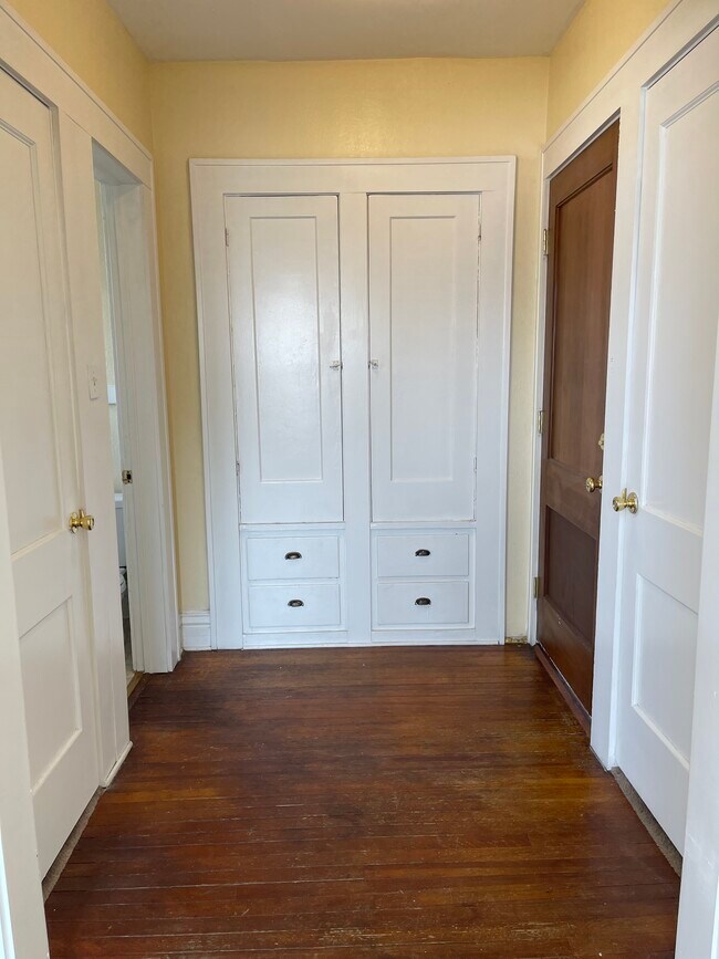 Photo - 1469 N Williams St Apartment