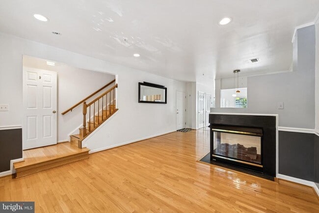 Building Photo - 1541 Northern Neck Dr
