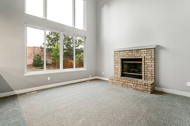 Building Photo - CUSTOM REMODEL IN GLENEAGLE