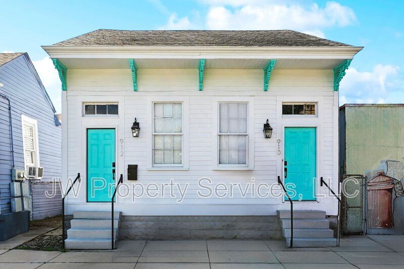 Foto principal - 910-912 N Prieur St