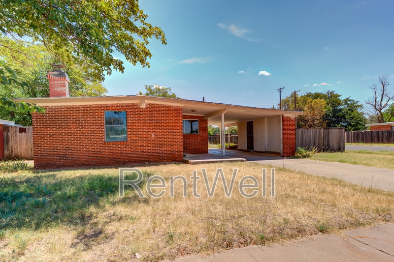 Primary Photo - 2525 63rd St