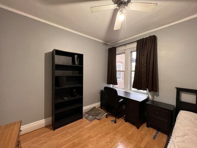 Foto del edificio - 32 Reedsdale St