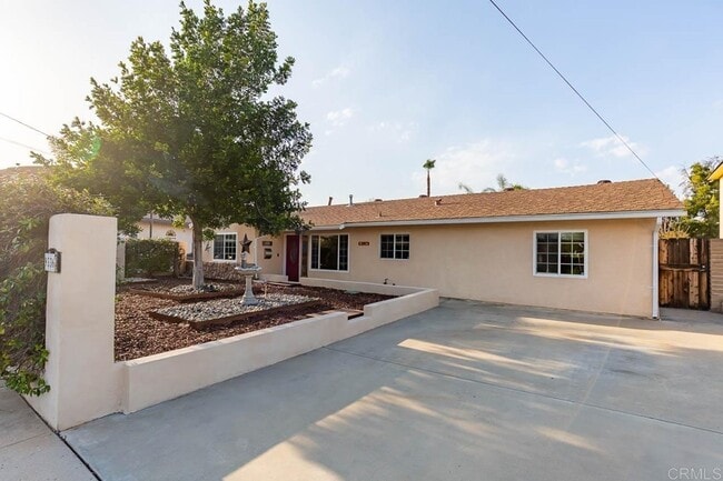 Building Photo - 9336 Willowgrove Ave