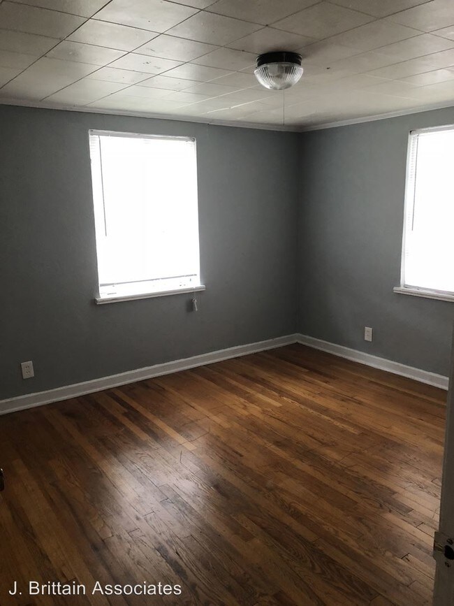 Foto del edificio - 1334 Barry St