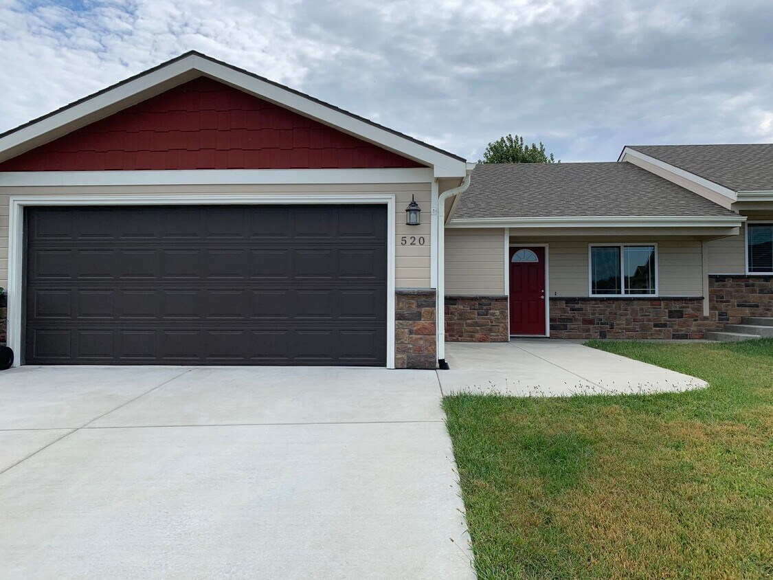 Foto principal - SUPER CUTE DUPLEX ON THE WEST SIDE OF TOWN!