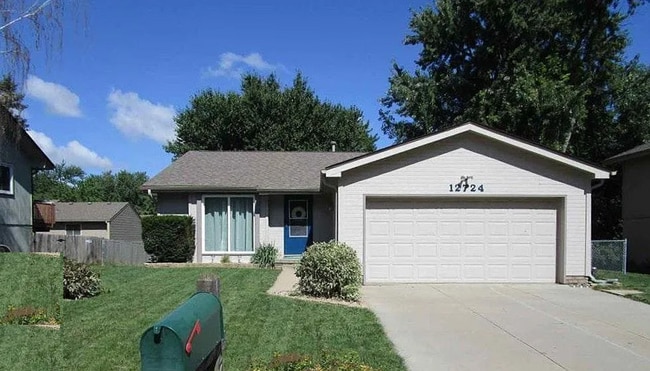 Photo - 12724 Grant Cir House