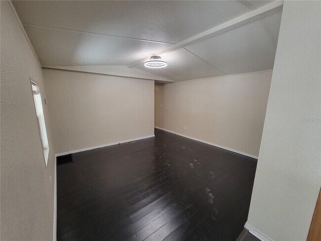 Foto del edificio - 16625 NE 2nd Street Rd