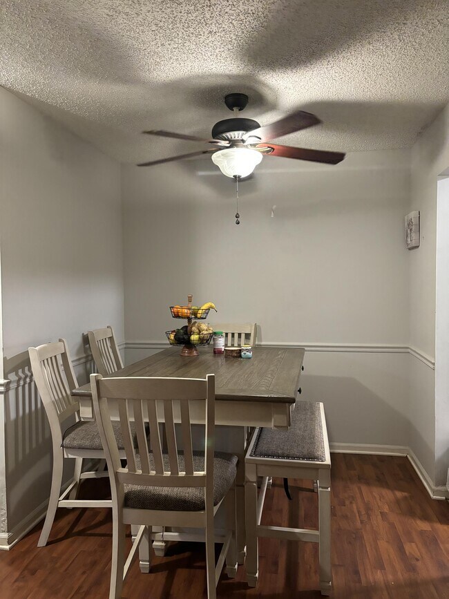 Foto del edificio - 110 Heywood Rd