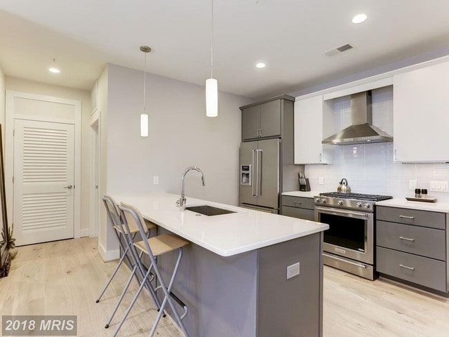 Photo - 3035 15th St NW Apartment