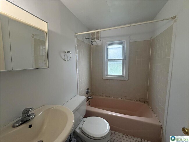 Foto del edificio - 4163 Fairmont St