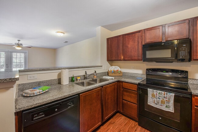 Building Photo - Kirkwood Place Apartments