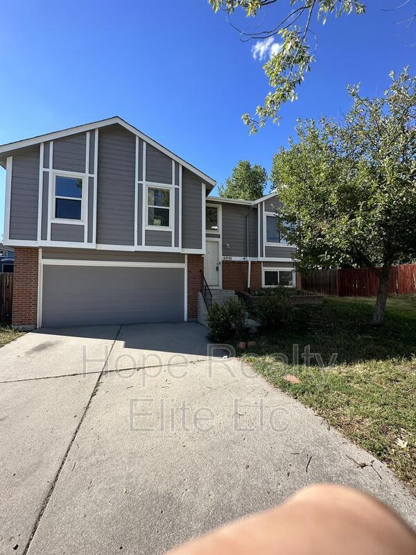 Primary Photo - 6950 Sagewood Ct