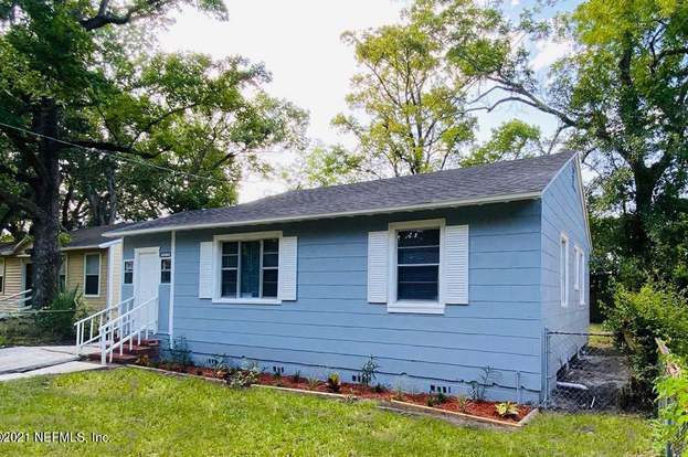 Foto del edificio - 2325 Westbrook Cir N