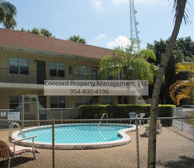 FURNISHED EFFICIENCY in Sailboat Bend with... - FURNISHED EFFICIENCY in Sailboat Bend with... House