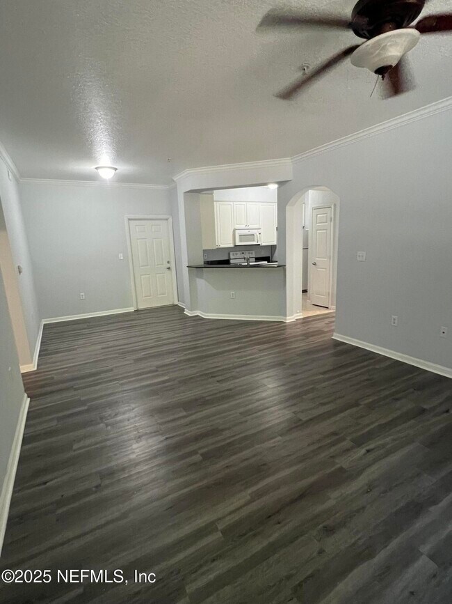 Building Photo - 5617 Bowden Rd