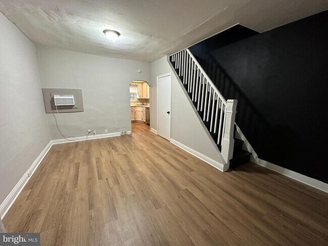 Foto del edificio - 1909 S Hemberger St