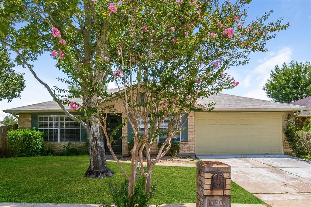 Foto principal - 10803 Fern Terrace Dr