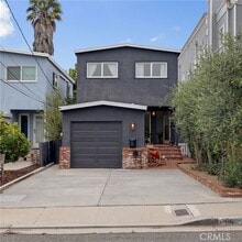 Building Photo - 1706 Carver St